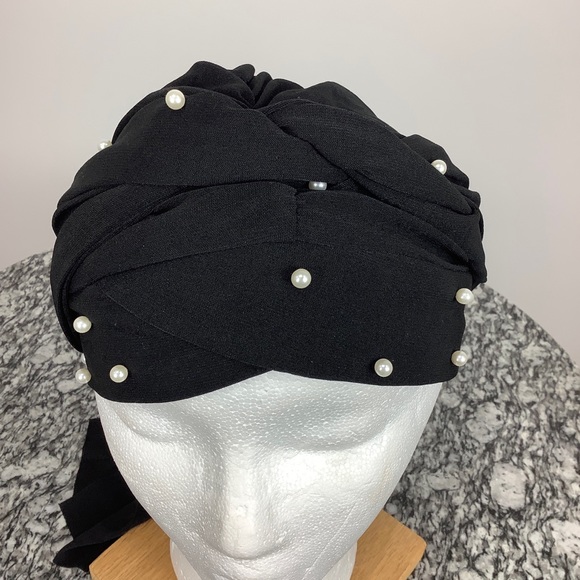 Black with Pearl Accent Fashion Bun Cap Hair Wrap - Picture 4 of 8